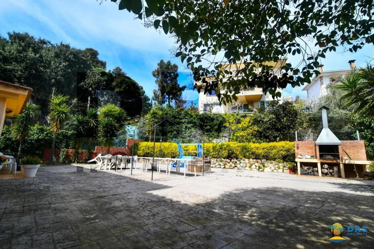 Villa Miraflores-Center And Beach Lloret de Mar Spain