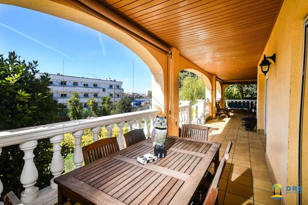 Villa Miraflores-Center And Beach Lloret de Mar