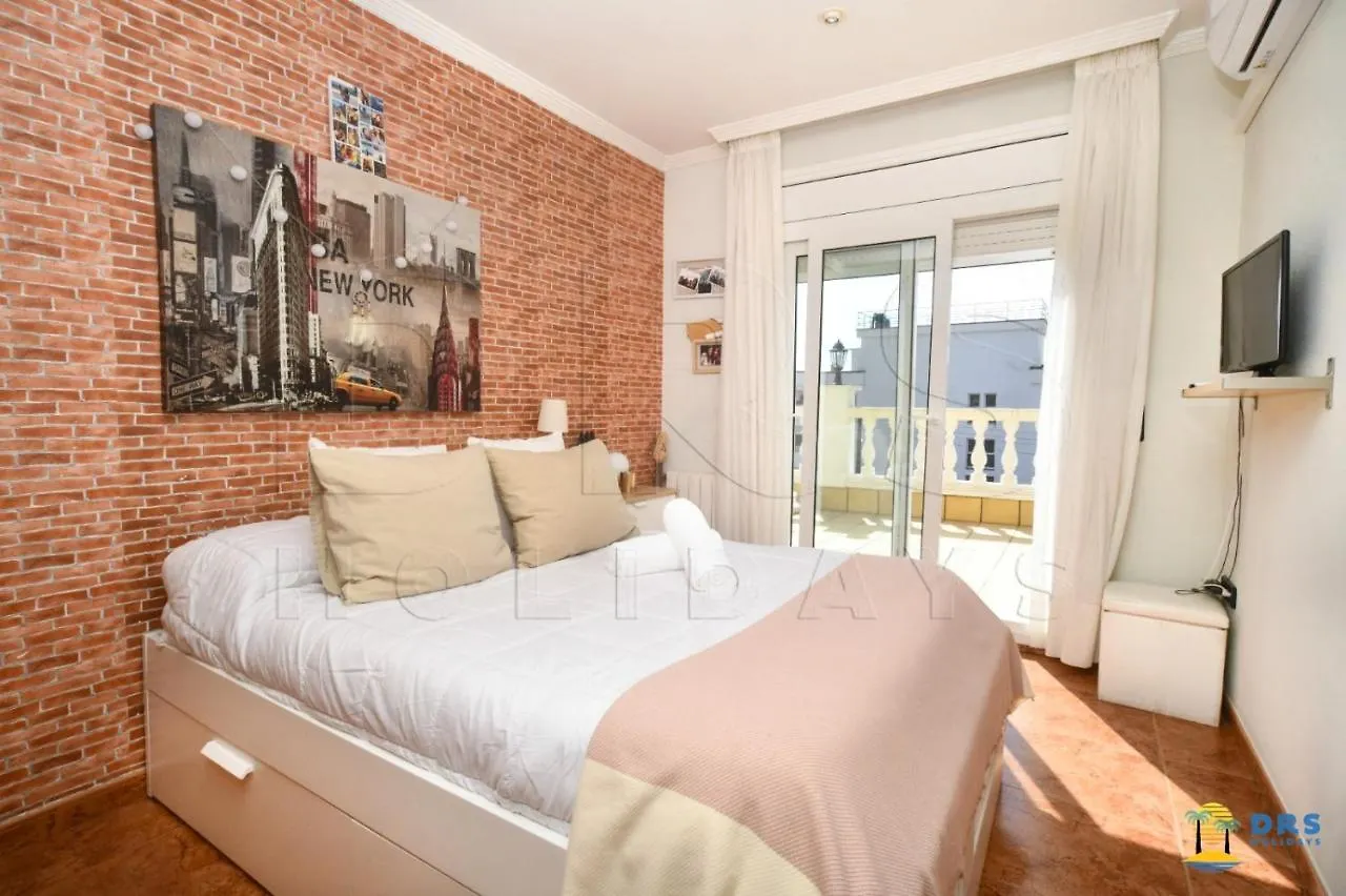 Villa Miraflores-Center And Beach Lloret de Mar Spain