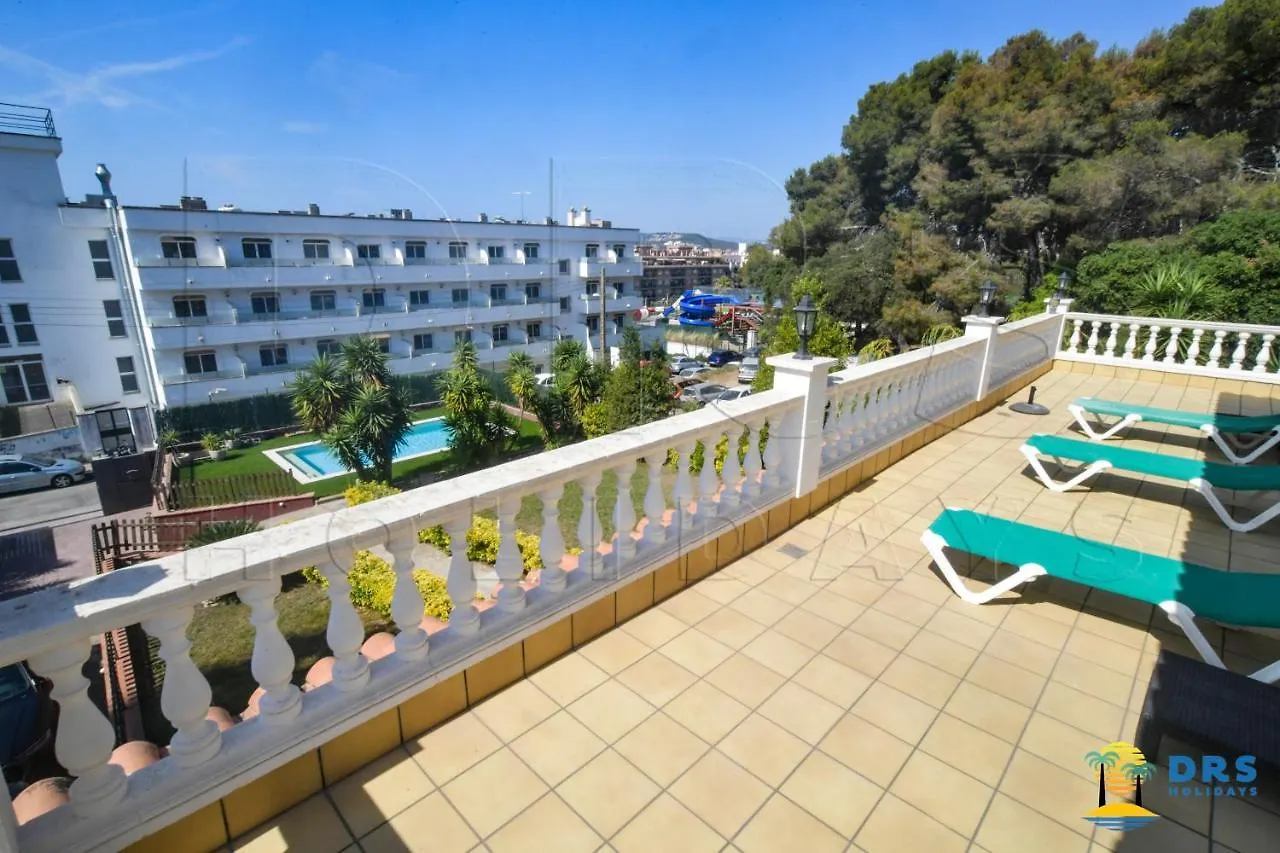 Villa Miraflores-Center And Beach Lloret de Mar